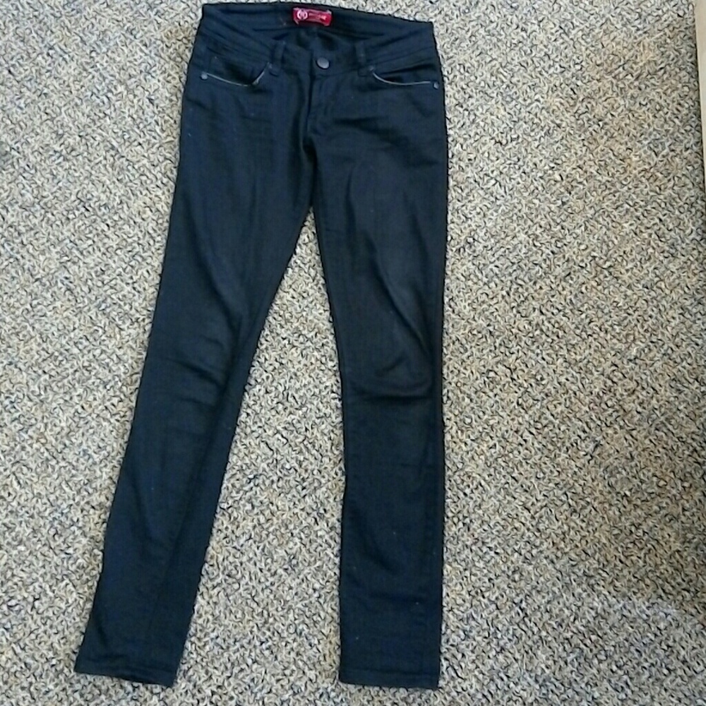 Skinny jeans